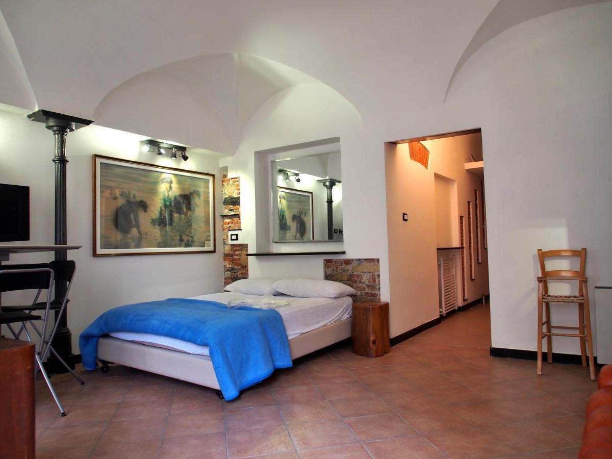 Lovingenoa Old Stone Apartment Bagian luar foto
