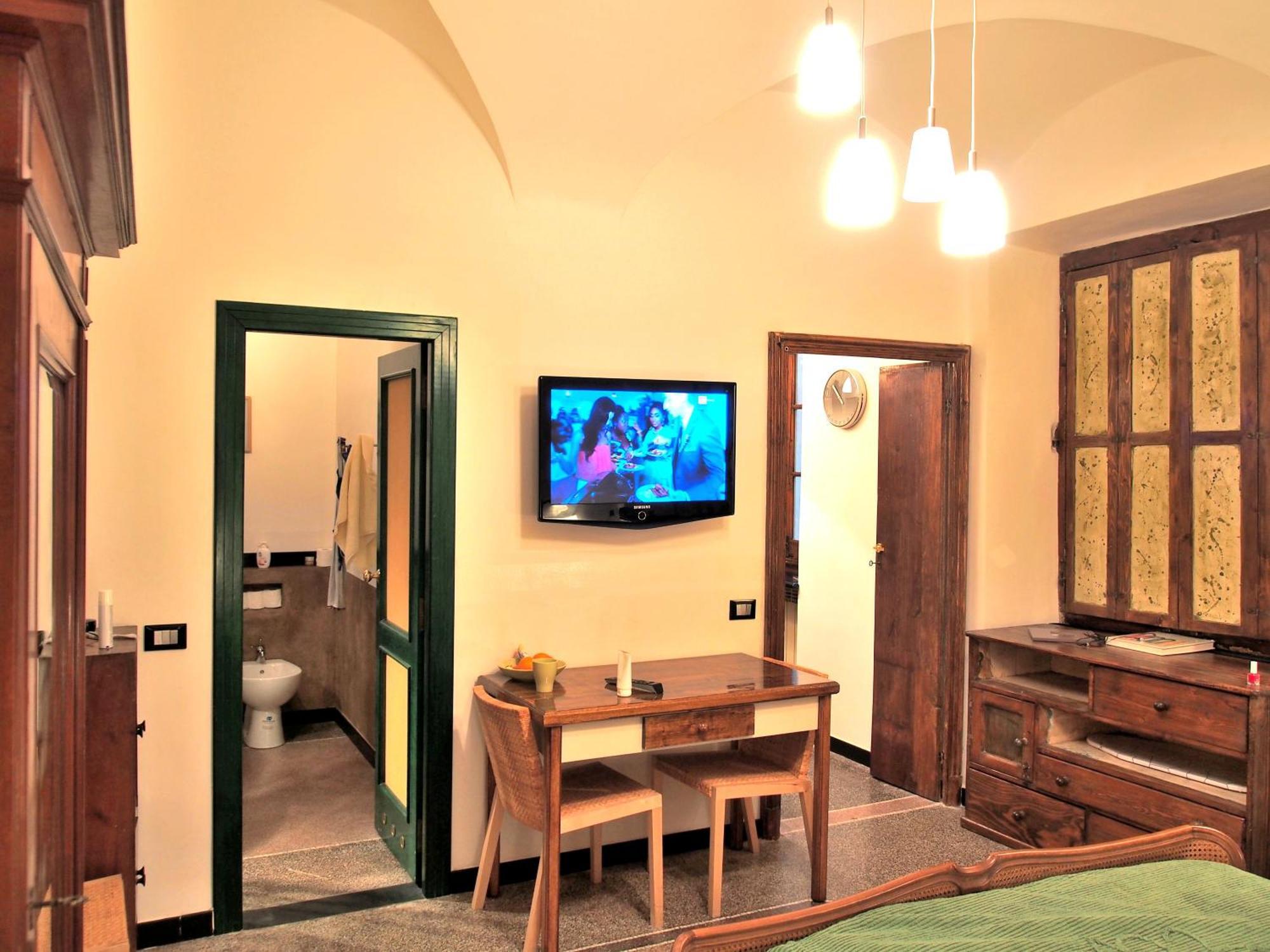 Lovingenoa Old Stone Apartment Ruang foto
