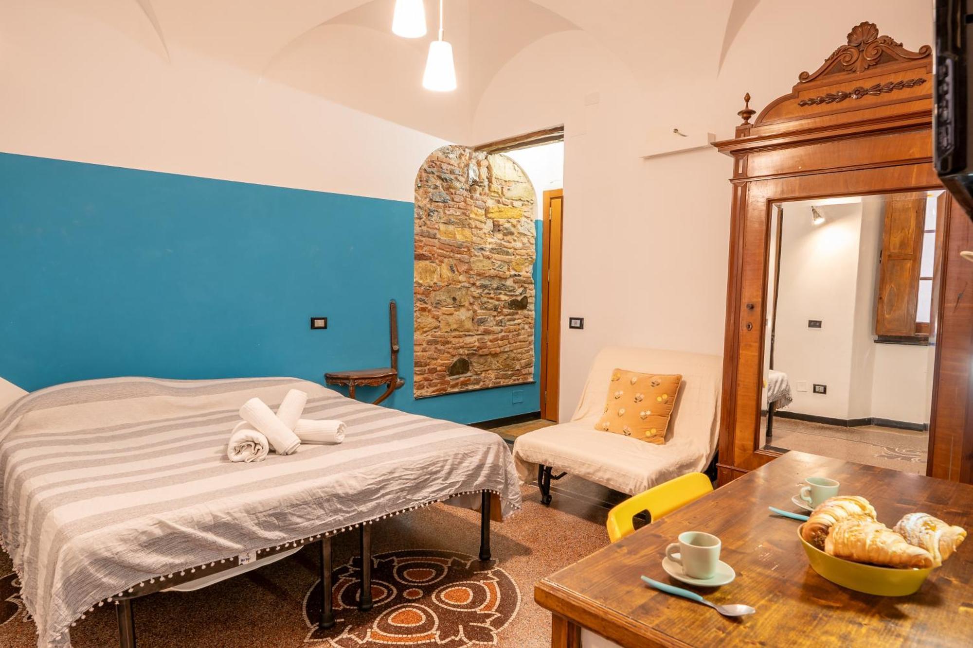 Lovingenoa Old Stone Apartment Bagian luar foto