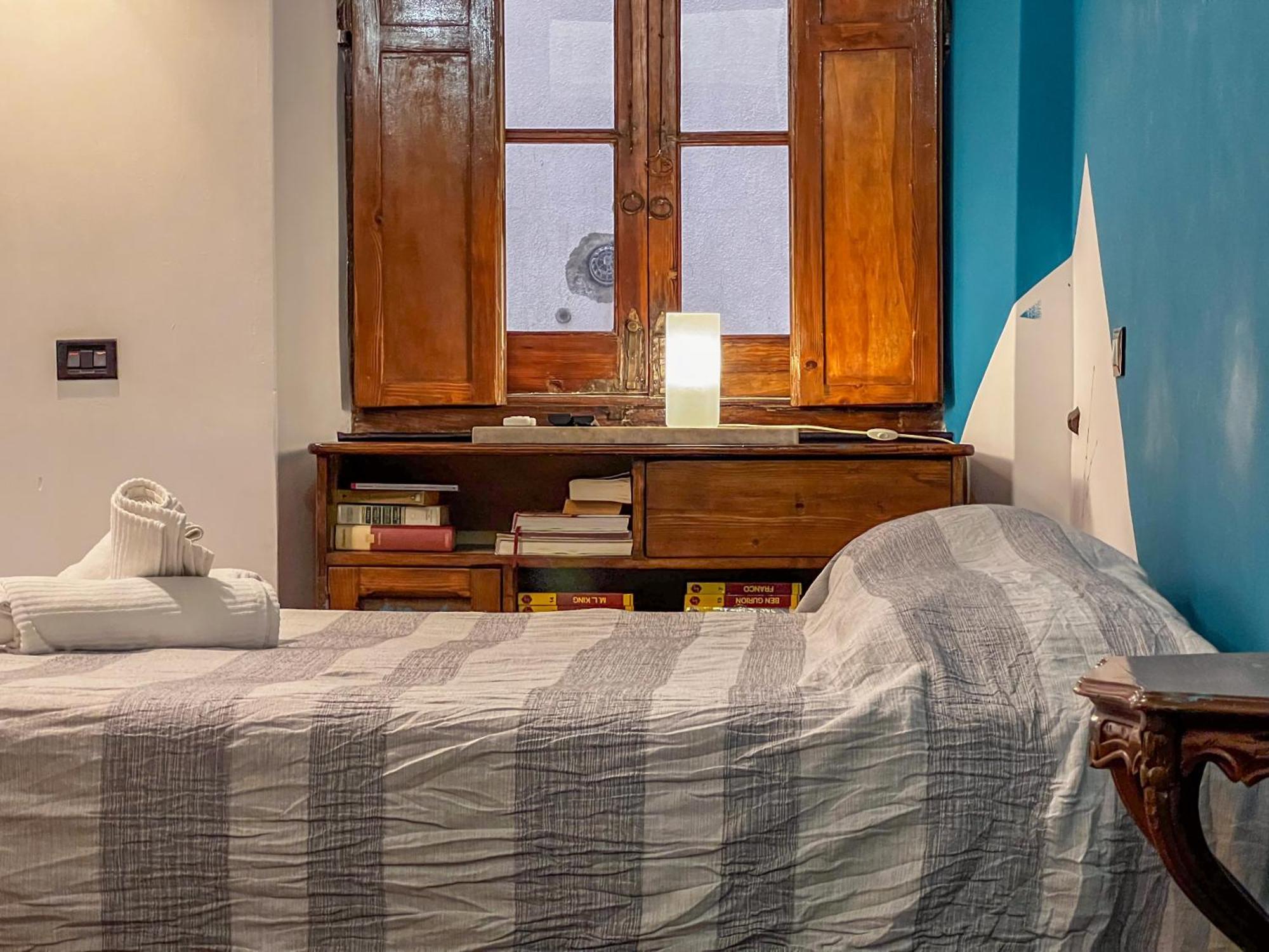 Lovingenoa Old Stone Apartment Bagian luar foto