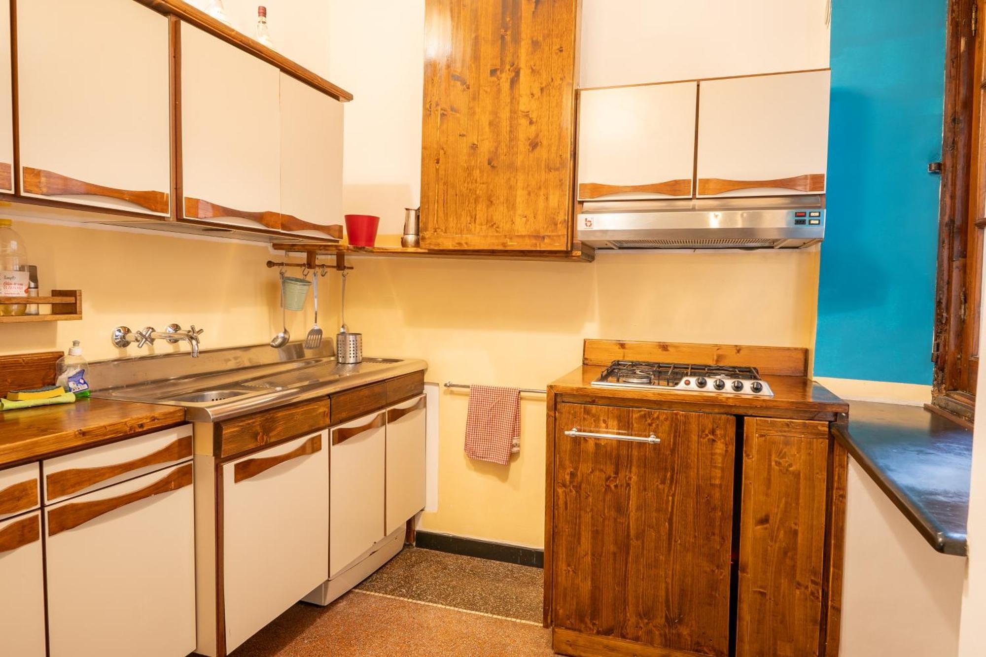 Lovingenoa Old Stone Apartment Bagian luar foto